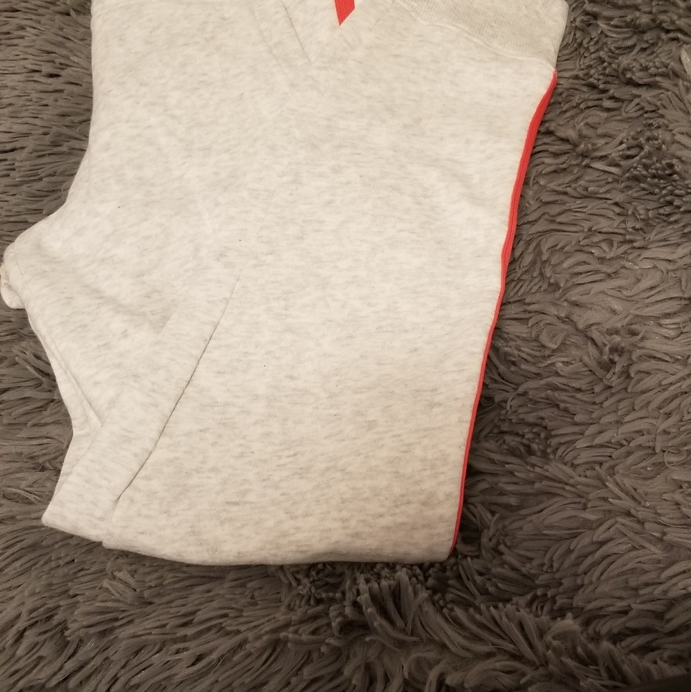 NEVER WORN. Girls Old Navy Joggers